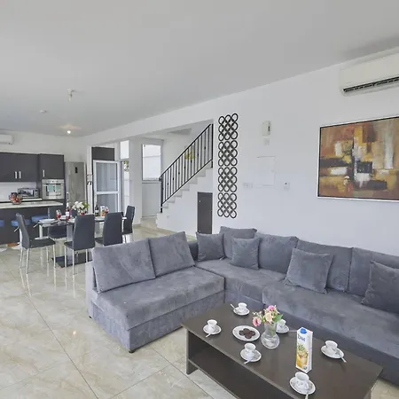 Pearl Pe15 Villa Protaras
